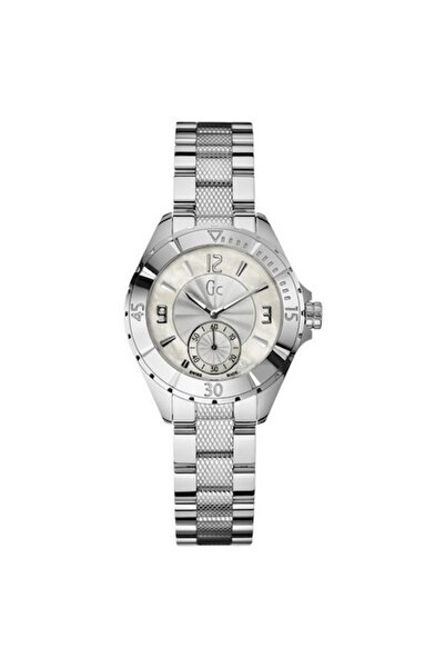 Guess women's watch A70000L1 - Silver