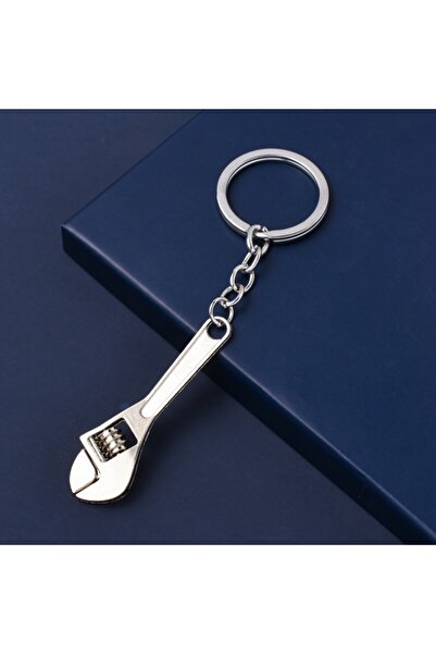 Choice سلسلة مفاتيح معدنية فضية اللون على شكل أداة محاكاة، مفتاح ربط، مفك برا...