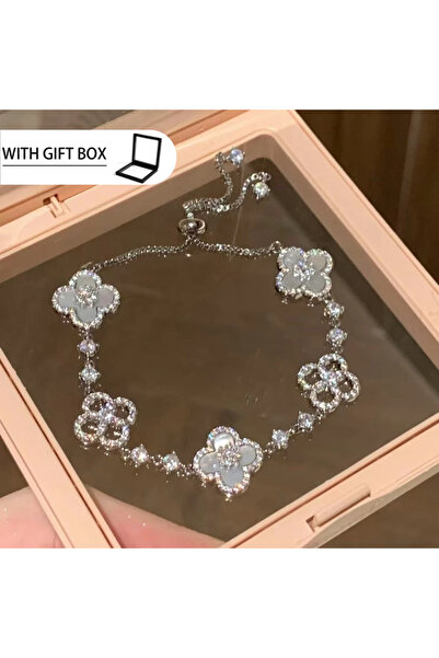 Choice سوار من عرق اللؤلؤ باللونين الأبيض والوردي على شكل زهرة الكرز، مرصع بأ...