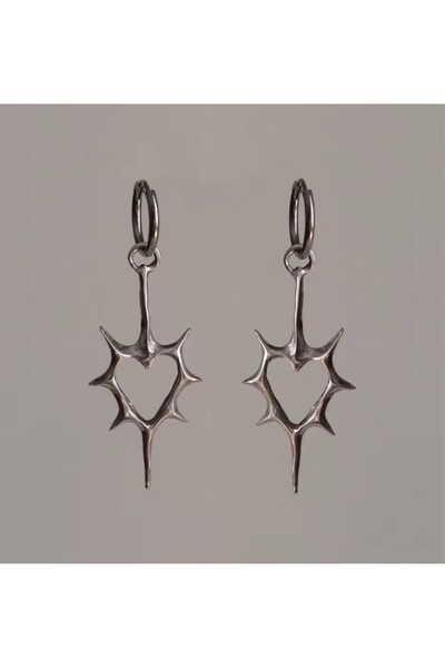 Choice أقراط دائرية على شكل قلب من إي ثورن بي، قطعتين من بانك روك هولو ثورنز،...