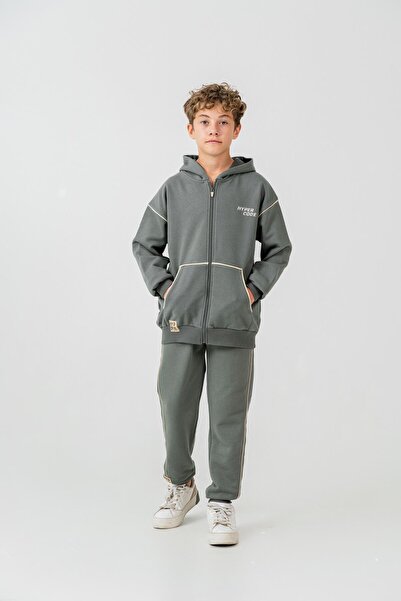 Mışıl Kids Комплект от горна и долна част на спортен екип за момчета с качулк...