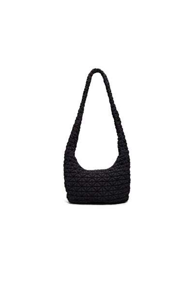 Call it Spring أوفيليا / هوبو