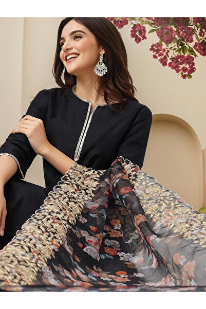 Ishin By Styli Women Black Straight Kurta with Pants and Dupatta Set