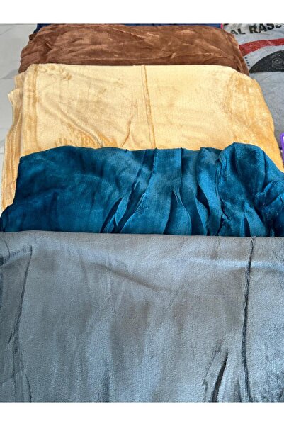 Generic Plain soft blankets 1000 grams