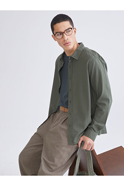 LC Waikiki Rmz Gi̇yi̇m Farkiyla Standard Fit Gabardine Men's Shirt