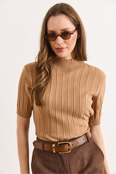 Olalook Women's Tan Mock Neck Thick Corded Fabric Short Sleeve Knitwear Blouse Blz-19003184