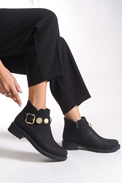 PUNTO 571042 Black Women's Boots with Non-Slip Sole and Buckle Belt