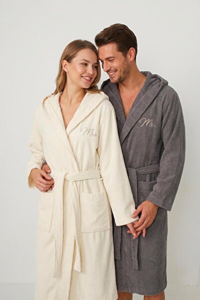 BOOVI Mr & Mrs Nakışlı Kapüşonlu Çift Bornozu