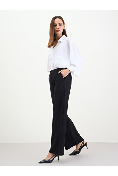 Styli Women Black Wide Leg Trousers