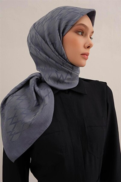 Armine Eșarfă albastră modernă și elegantă, accesoriu pentru femei