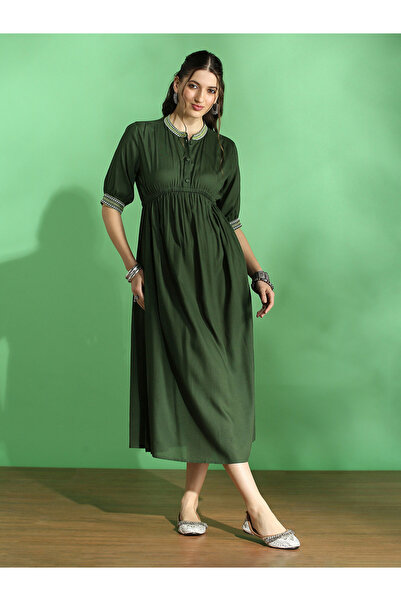 Globus By Styli Embroidered Mandarin Collar Gathered Detail Midi Dress