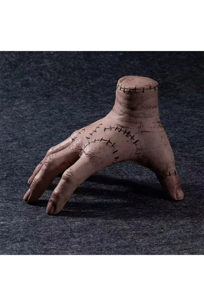 Miniso فيلم الرعب "Mados quebradas" من إنتاج Adam's Hand، وهو فيلم من فئة A1 ...