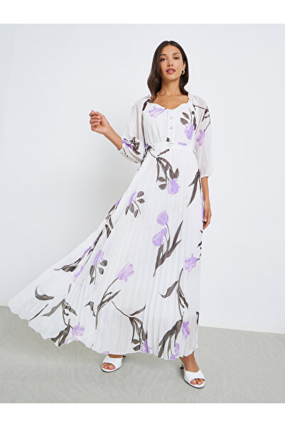 Styli Women Floral Print Chiffon Pleated Maxi Dress