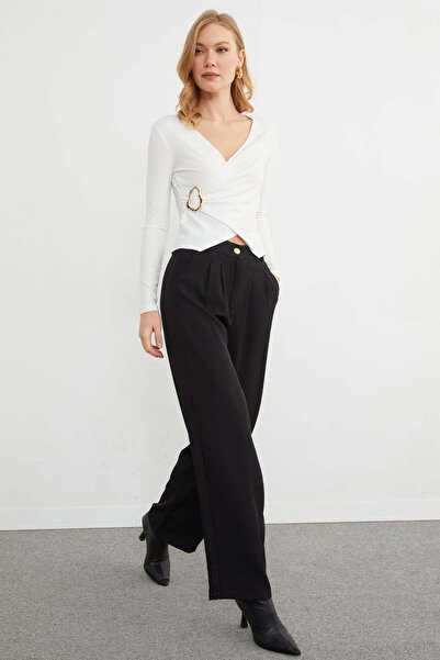 Fulla Moda Elastic Waist Buttoned Palazzo Pants
