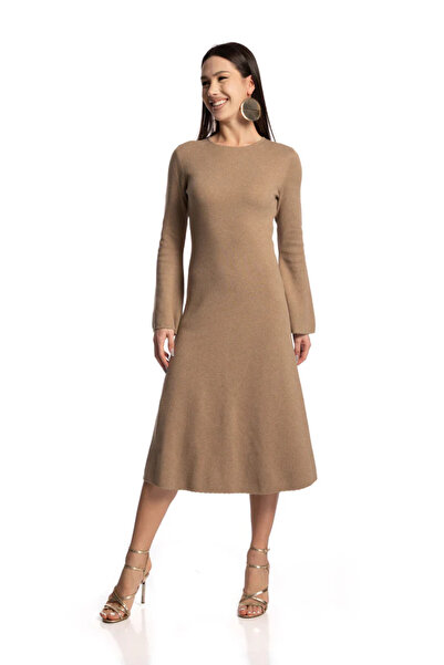 LARA WEAR Bell-sleeved dress