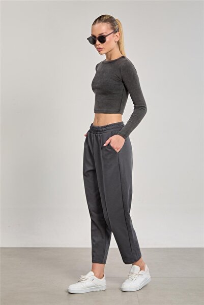 BARRELS AND OIL Women's Green Carrot Sweatpants - Anthracite