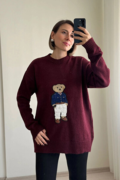 Kubos Moda Teddy Bear Embroidered Crew Neck Burgundy Knit Sweater