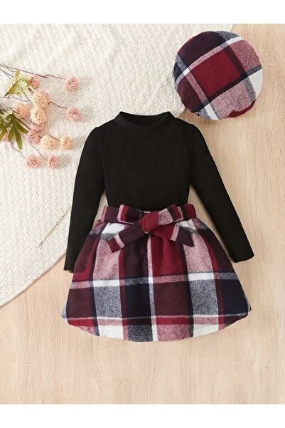 shop Трикомпонентен комплект за момичета: пола, шапка и блуза с тартан мотив