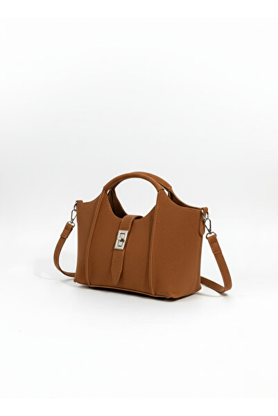 ÜçKol Ticaret حقيبة باجيت مع مشبك قفل - مع حزام قابل للإزالة