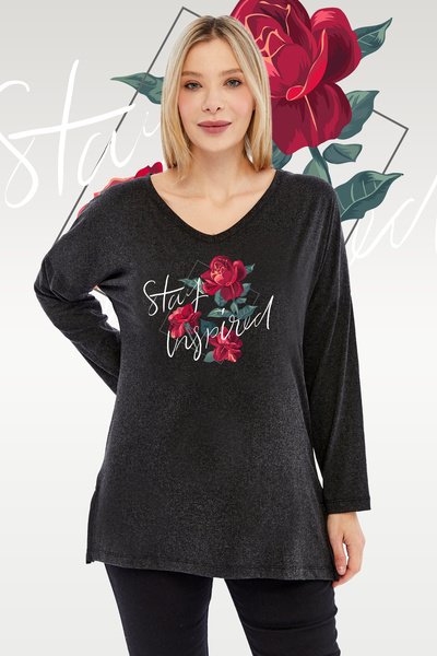 Curvy Trend Plus Size Stay Inspired Printed V-Neck Long Sleeve Slit Wrinkled Viscose Fabric Blouse Black