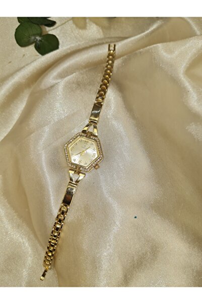 ZEYM COLLECTION ساعة يد نسائية من الفولاذ باللون الفضي مع تفاصيل حجرية - هدية...