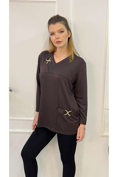EMZAGİYİM Blouse with Buckle Detail on the Collar