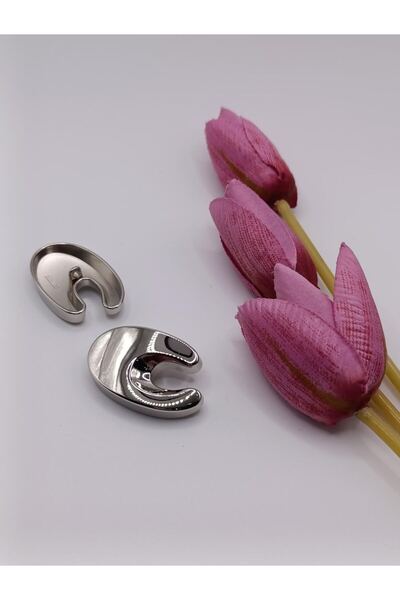 RP COMPANY لون فضي، زر كبير على شكل حرف 'C'، قطعتان