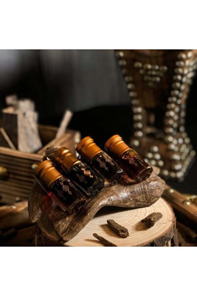 Awaq AlOud Oud Oil Drops Package - 4 Distinctive Scents