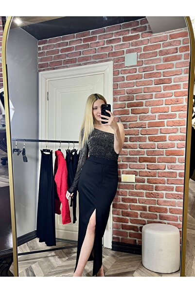 BRN Butik Siyah Tek Yırtmaçlı Uzun Etek