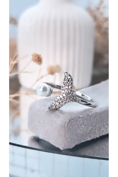 Serenity خاتم مطلي بالفولاذ مع تصميم ذيل السمكة واللؤلؤ