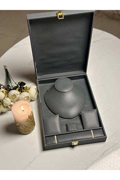 vanus fashion بوكس عروس كبير بدون اكسسوار A00000 XL