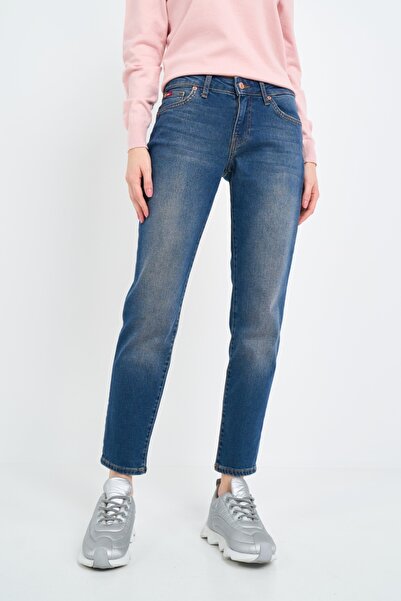 Lee Cooper Women's boyfriend jeans with faded look