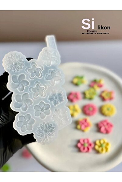 SiliconForms Mulaj din silicon Mini-flori (12 flori)