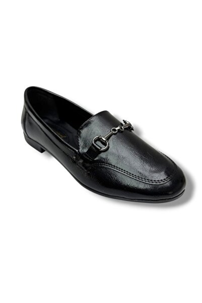 Cakgo أحذية C-Shoes 228-26 للغسيل من الجلد الناعم بإبزيم معدني رفيع للنساء
