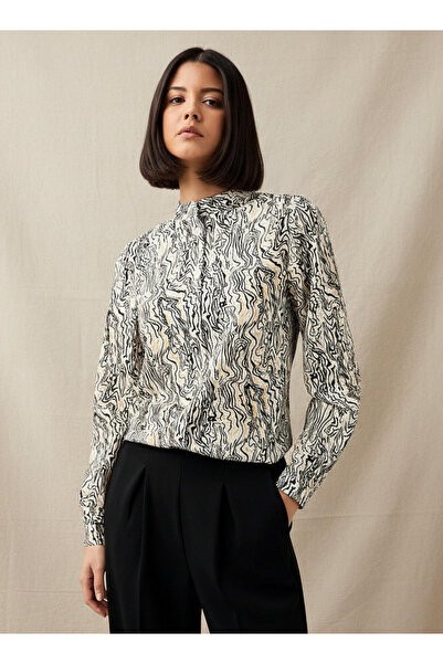 FAV Regular Fit Printed Shirt with Mandarin Collar
