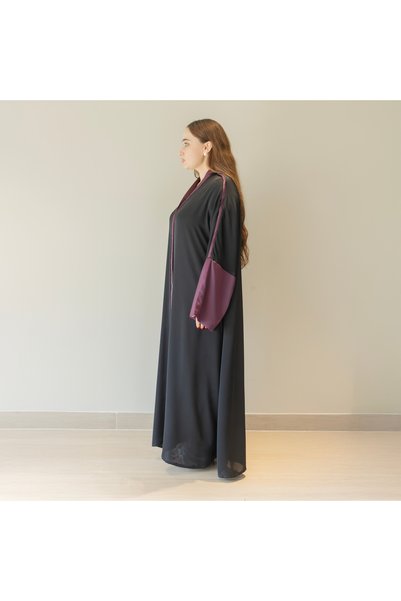 LINELLE Two-Tone Abaya for Women – Classic Black with Contrast Purple Sleeves