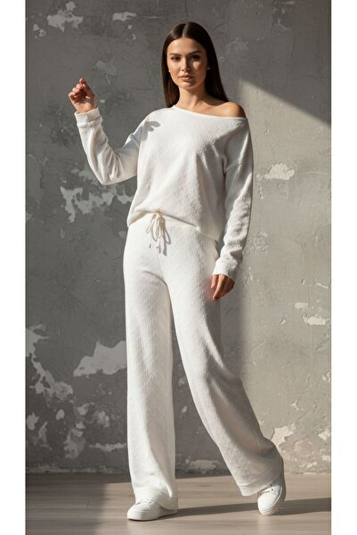 Enteks Kabartma Kalp Baskılı Omuz Dekolteli %100 Pamuk Pijama Takımı