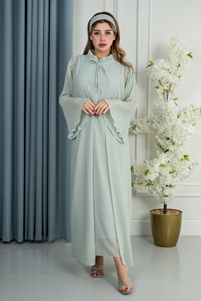 obejana روب استقبال ناعم بتطريز لؤلؤ وكريستال - تيفاني