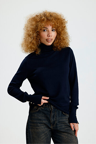 Figo Women's High-Top Sweater with Sleeves