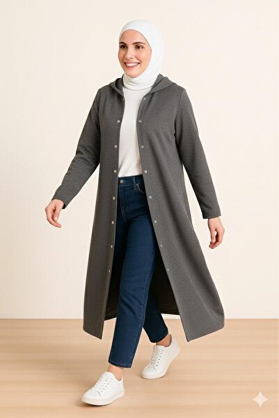 MAY MARA Plus Size Long Ferace with Side Pockets, Hood and Snap Closure