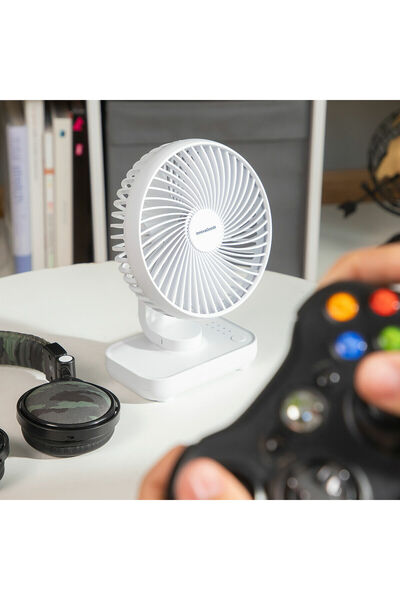 InnovaGoods Ventilator de birou reîncărcabil Ø5.4'' 3600 mAh