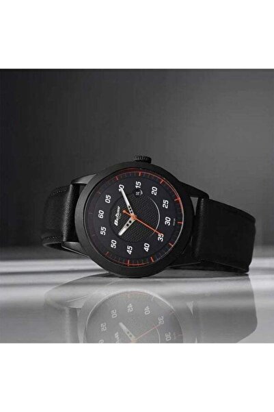 Titan Men’s Watch 1806NL05 – Modern Alloy Frame, Sophisticated Dial, Adjustable Band