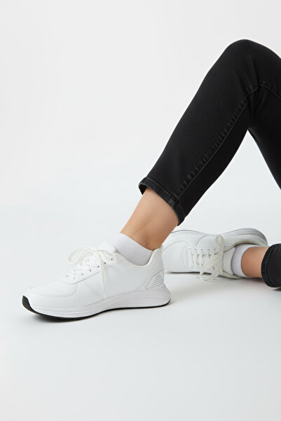 Y&D Shoes Women's White Sneaker Casual