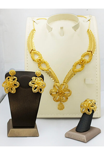 Generic Gold Plated Wide Floral Choker: Layered Petals, Netted Band, Earrings & Adjustable Ring Set