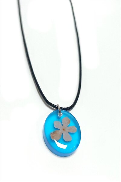 ZERO LAND 1592136739 Snowball Flower Oval (203621) Epoxy Pendant-Blue