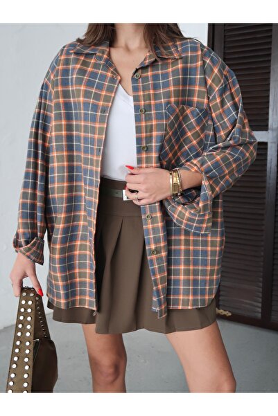 Paw Garage Women's Christ Lumberjack Shirt, Oversized Wide Fit