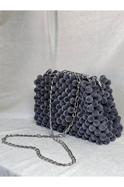 AGH Değerli Hediyeler حقيبة كتف نسائية مطلية بالمخمل الأسود مع سلسلة مزينة بالخرز (مصنوعة يدويًا)