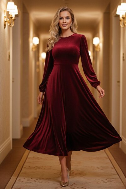 Mossta Round Neck Velvet Fabric Midi Dress - Red