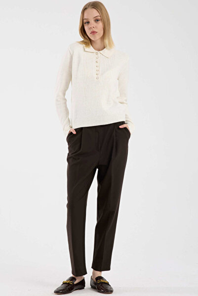 Sementa Pearl Button Collar Knitwear Sweater - Bone