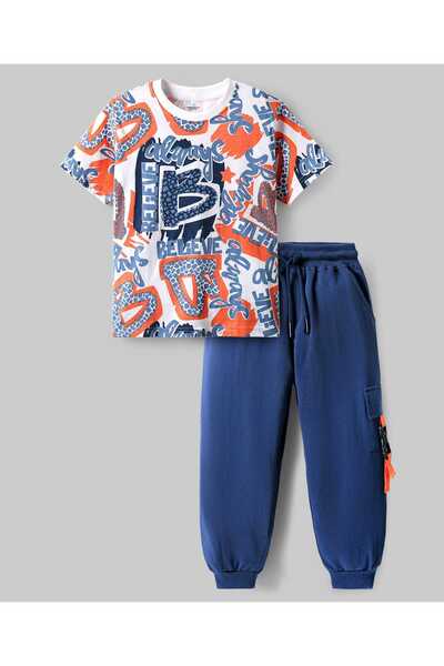 Ollington St. طقم تيشيرت قطني محبوك بنصف كم مطبوع نص وبنطال رياضي محبوك - متع...